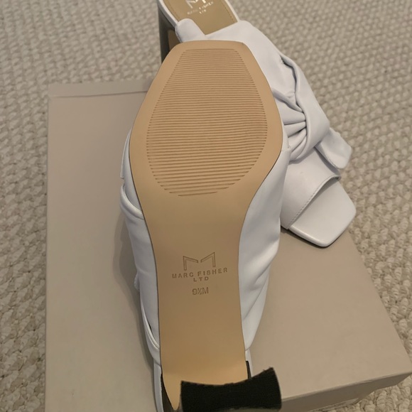MARC FISHER high heel - Picture 3 of 4